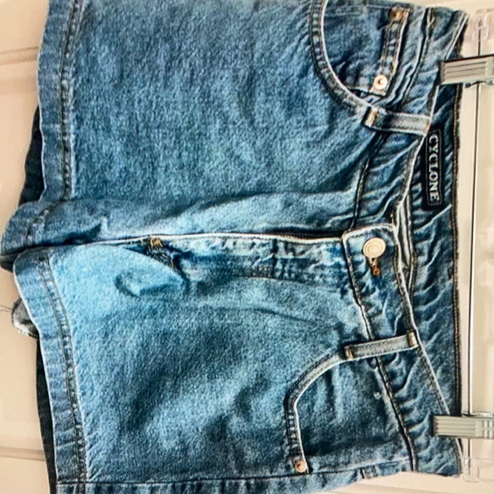 Vintage cyclone high rise jean shorts